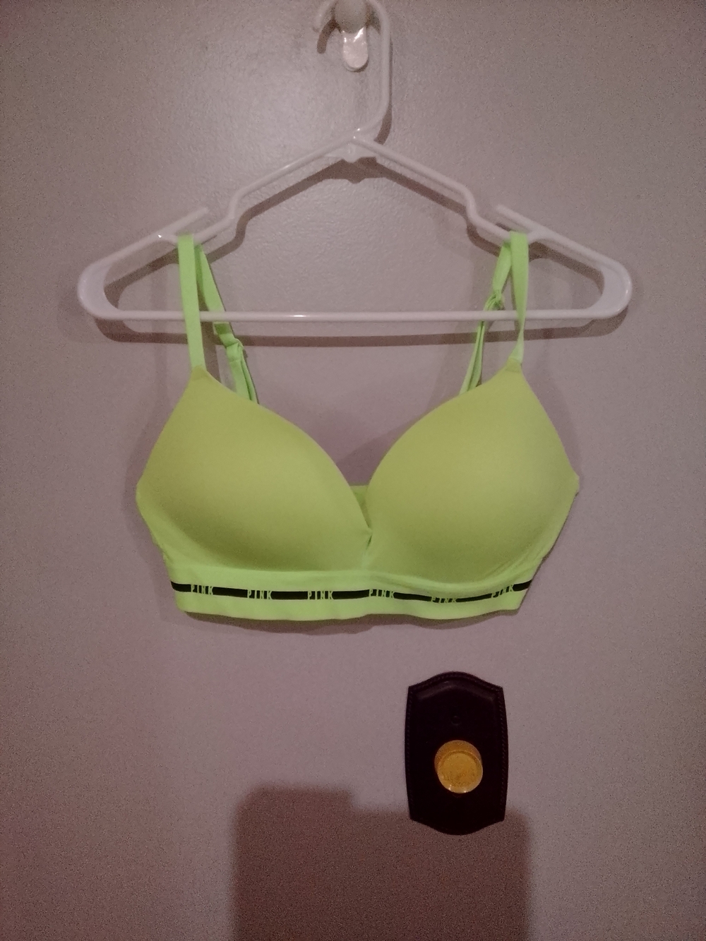 PINK Victoria's Secret Neon Lime Smooth T-Shirt Bra